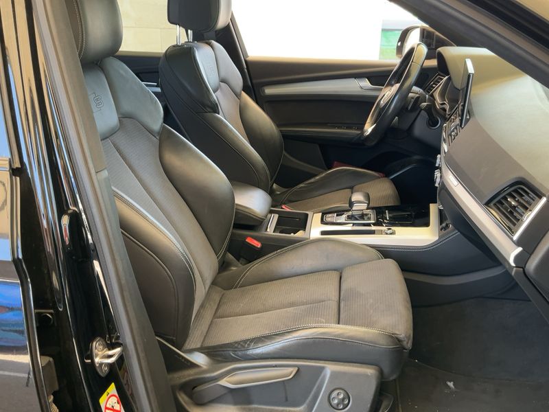 Audi Q5 Sportback 40 TDI Mild-Hybrid quattro S line — zdjęcie 11