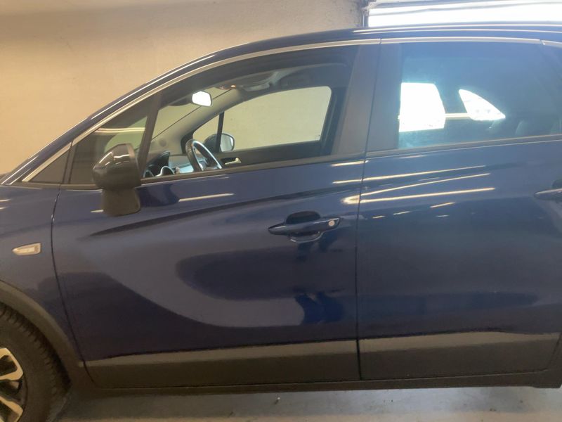 Opel Crossland X 1.5 CDTI Business Elegance — zdjęcie 4