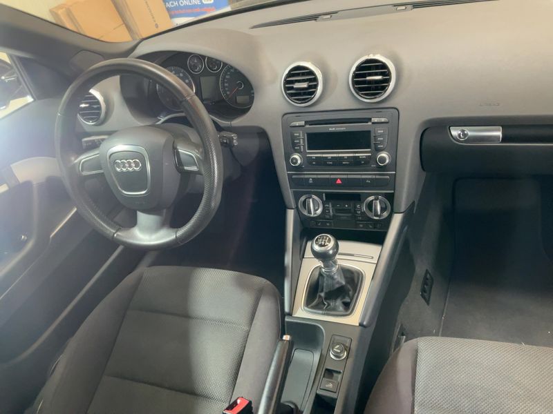 Audi A3 1.8 TFSI Ambition — zdjęcie 12