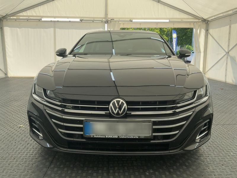Volkswagen Arteon Shooting Brake 2.0 TDI R-Line — zdjęcie 9