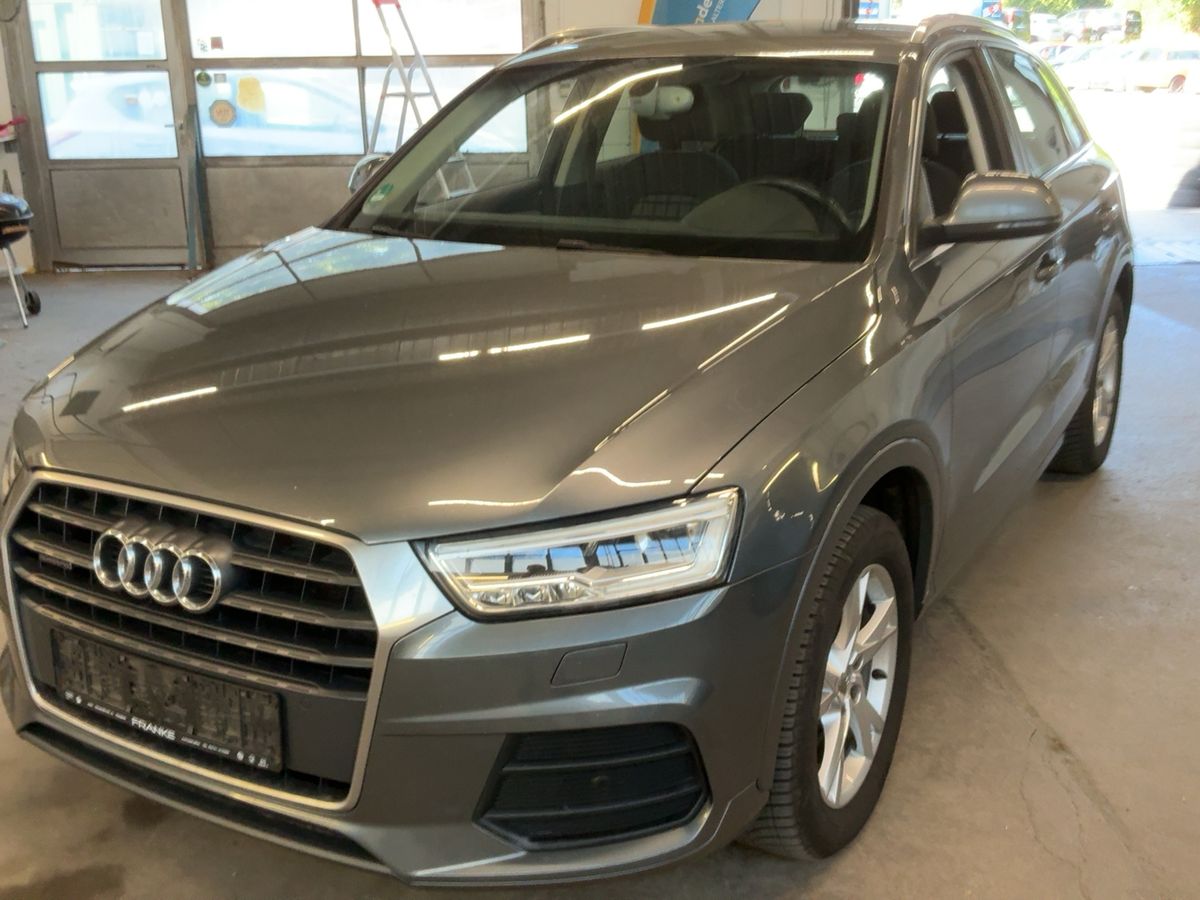 Audi Q3 2015