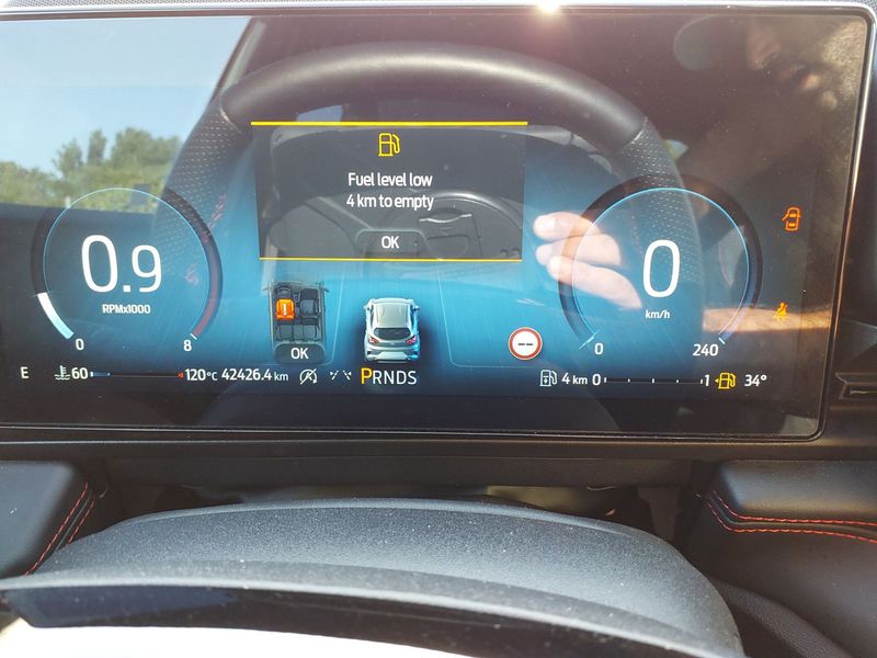 Ford Puma 1.0 EcoBoost Mild-Hybrid ST-Line X — zdjęcie 11