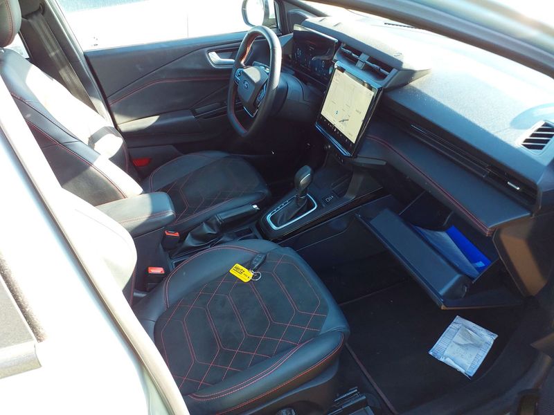 Ford Puma 1.0 EcoBoost Mild-Hybrid ST-Line X — zdjęcie 10
