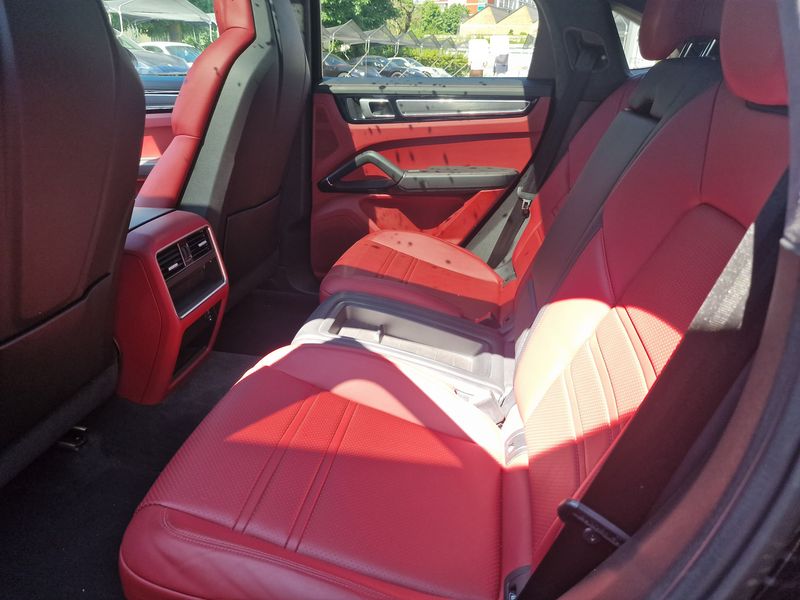 Porsche Cayenne GTS — zdjęcie 13