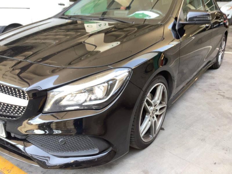 Mercedes-Benz CLA-Klasse CLA 200 d AMG Line — zdjęcie 2