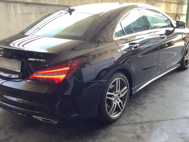 Mercedes-Benz CLA-Klasse CLA 200 d AMG Line — zdjęcie 6