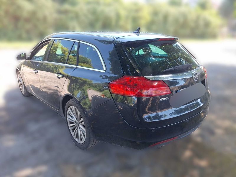 Opel Insignia Sports Tourer 2.0 CDTI Cosmo — zdjęcie 3