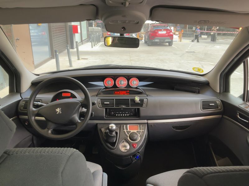 Peugeot 807 2.0 HDi Comfort — zdjęcie 12