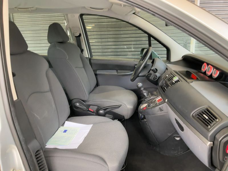 Peugeot 807 2.0 HDi Comfort — zdjęcie 11