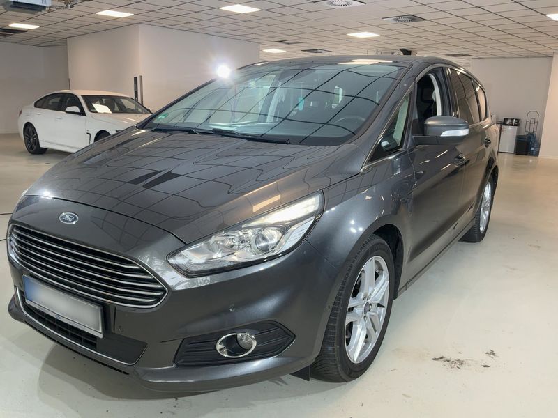 Ford S-Max 2.0 TDCi Titanium