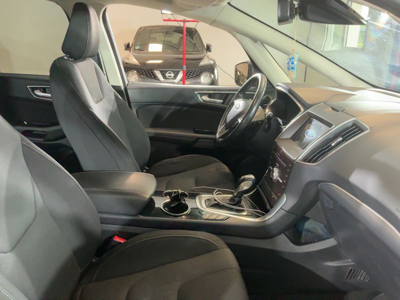 Ford S-Max 2.0 TDCi Titanium — zdjęcie 11