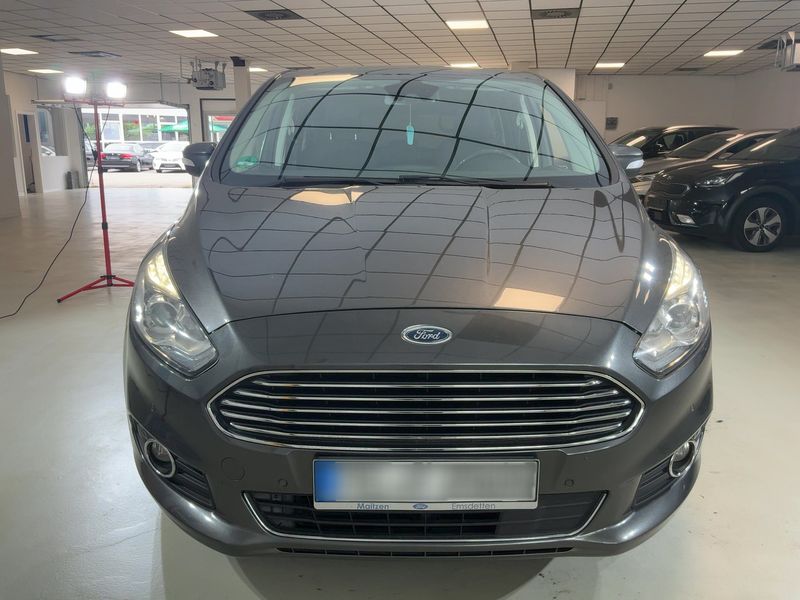 Ford S-Max 2.0 TDCi Titanium — zdjęcie 9