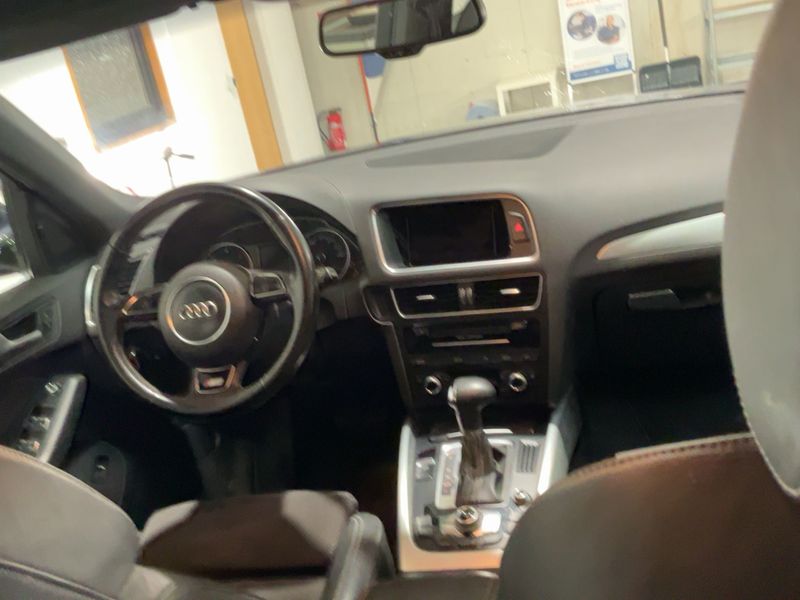 Audi Q5 3.0 V6 TDI quattro — zdjęcie 12