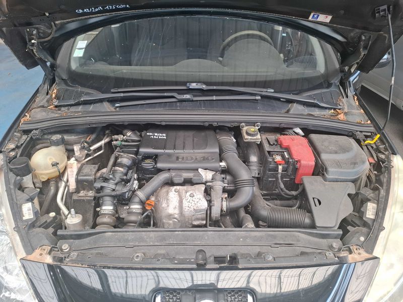 Peugeot 308 1.6 HDi Sport — zdjęcie 8
