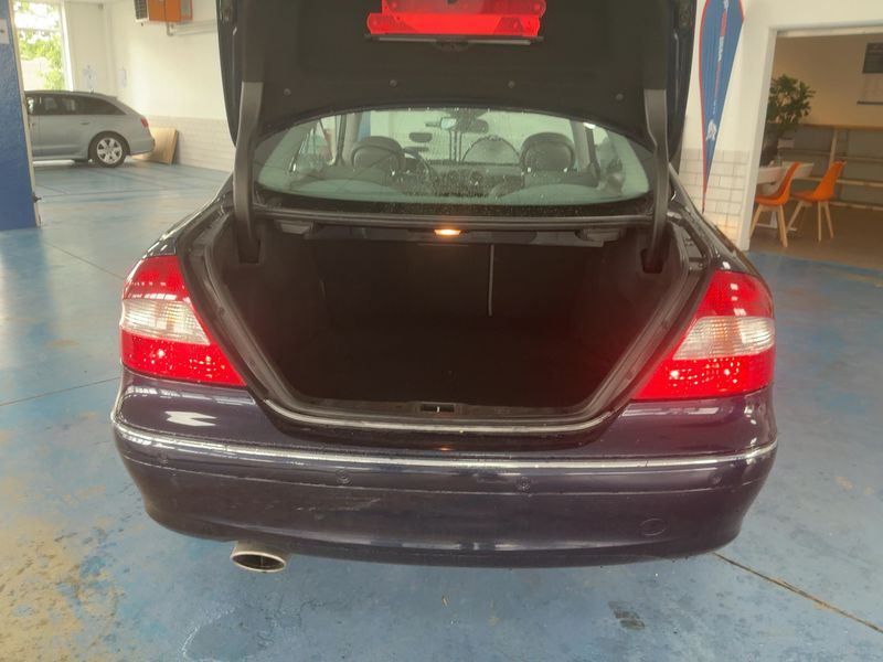 Mercedes-Benz CLK-Klasse CLK 350 Elegance — zdjęcie 10
