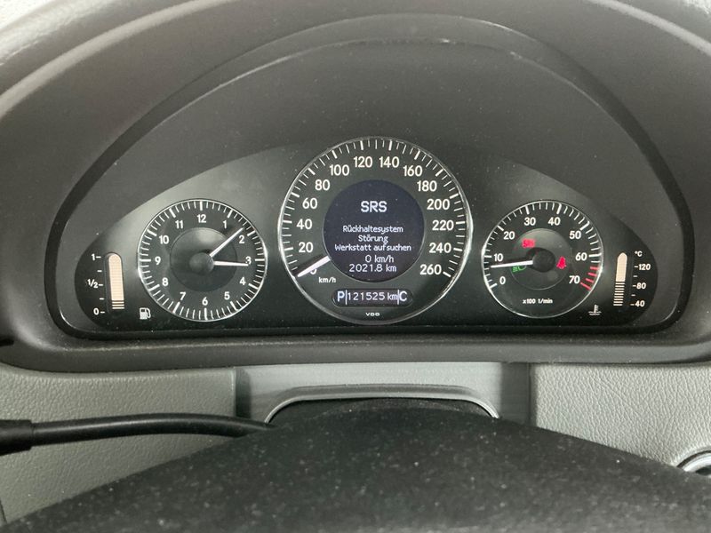 Mercedes-Benz CLK-Klasse CLK 350 Elegance — zdjęcie 13
