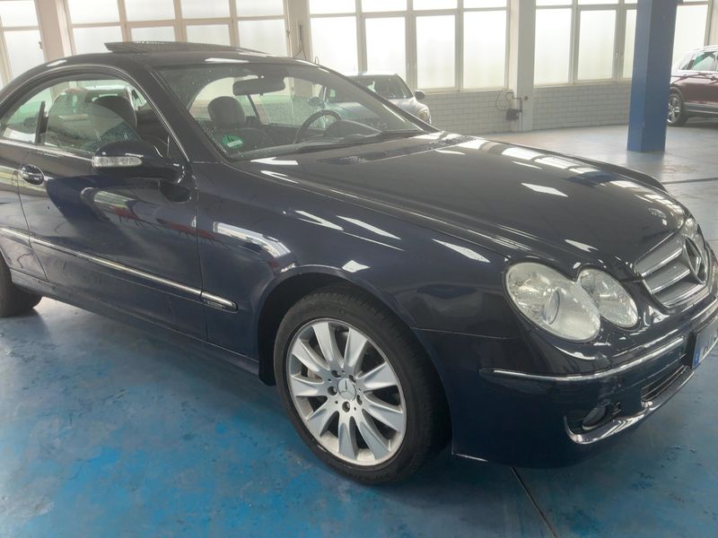 Mercedes-Benz CLK-Klasse CLK 350 Elegance — zdjęcie 8