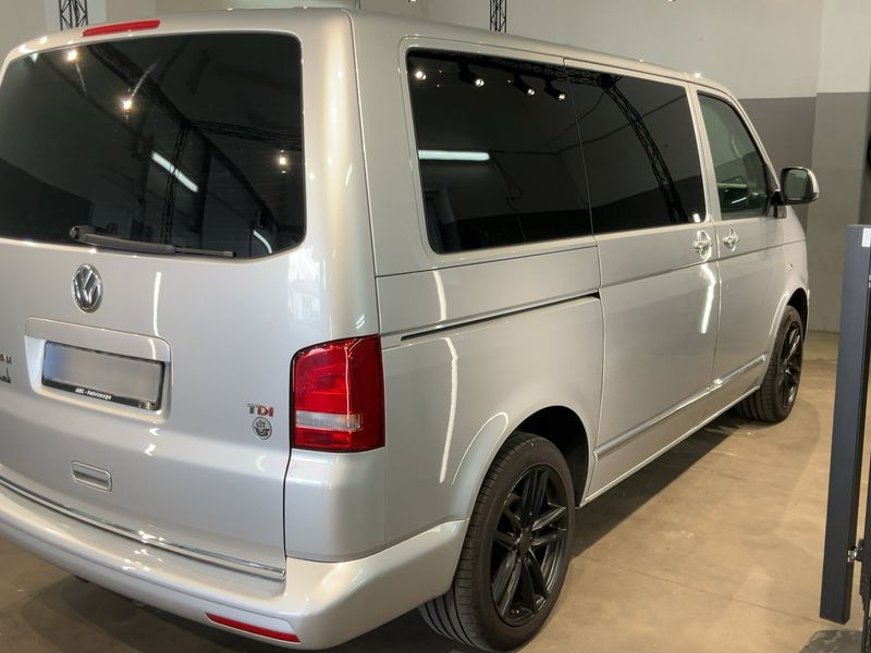 Volkswagen T5 Multivan 2.0 TDI Highline — zdjęcie 6