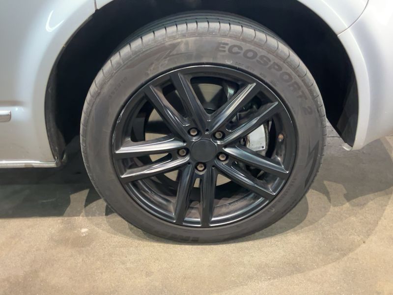 Volkswagen T5 Multivan 2.0 TDI Highline 2014 – снимка 11