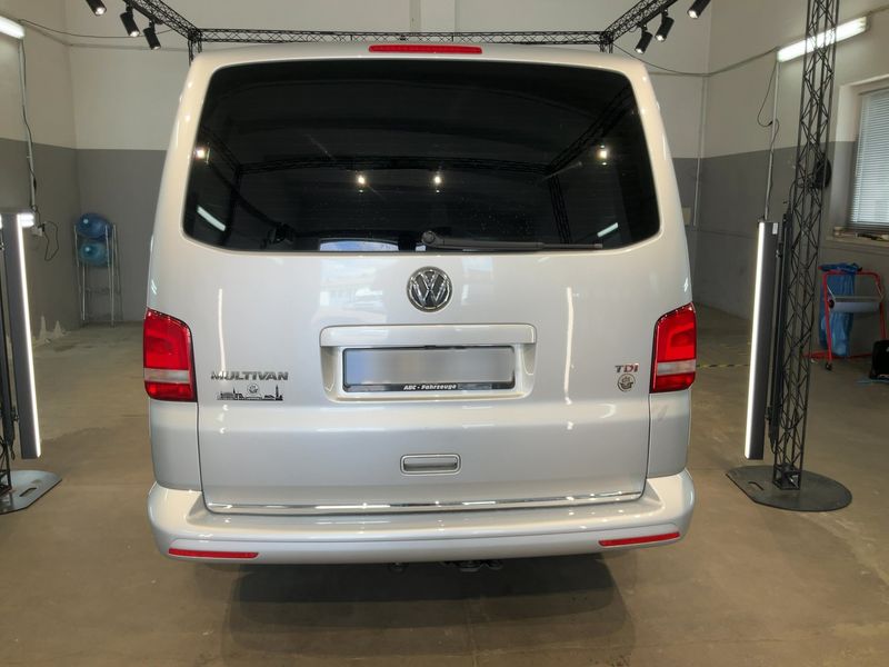Volkswagen T5 Multivan 2.0 TDI Highline — zdjęcie 5