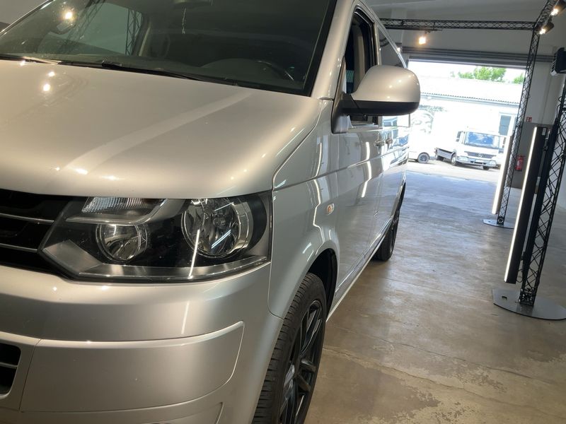 Volkswagen T5 Multivan 2.0 TDI Highline — zdjęcie 2