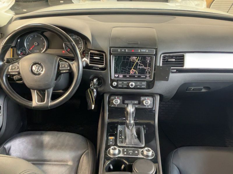 Volkswagen Touareg 3.0 V6 TDI Terrain Tech BlueMotion Tech — zdjęcie 12