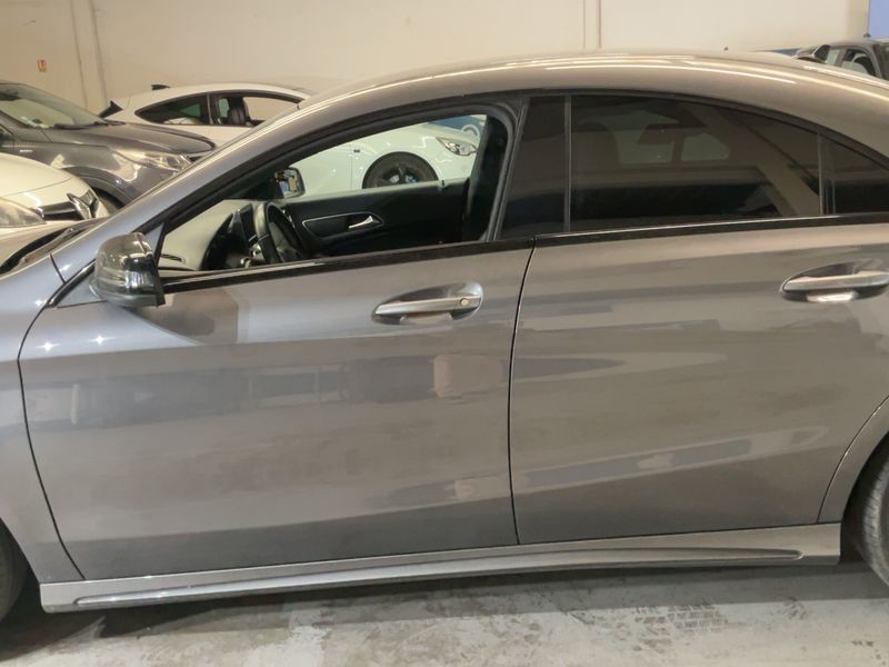 Mercedes-Benz CLA-Klasse CLA 200 d AMG Line — zdjęcie 4