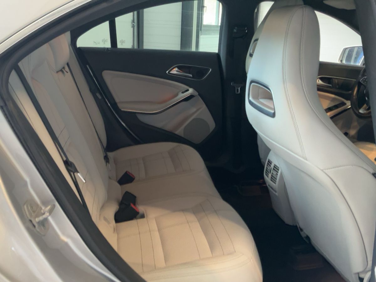 Mercedes-Benz CLA-Klasse 2016 — photo 20