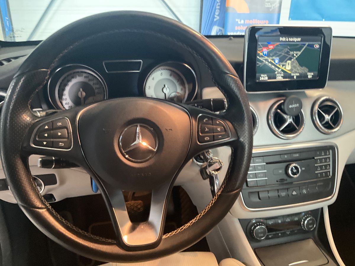 Mercedes-Benz CLA-Klasse 2016 — photo 46