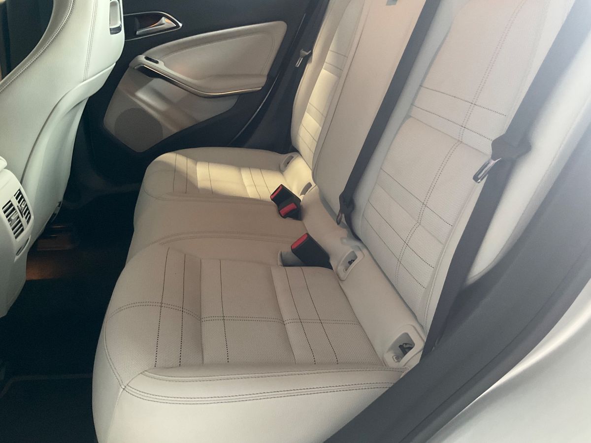 Mercedes-Benz CLA-Klasse 2016 — photo 29