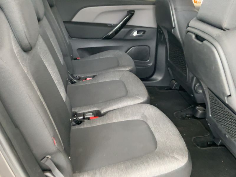 Citroen C4 Grand Spacetourer 1.5 Blue-HDi Feel — zdjęcie 14