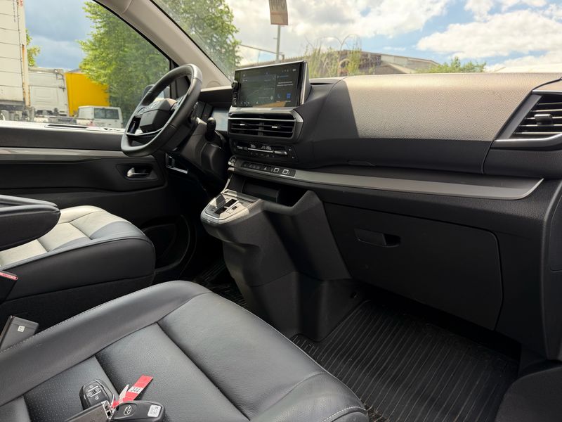Toyota ProAce Verso 2.0 D-4D L1 Lounge — zdjęcie 10