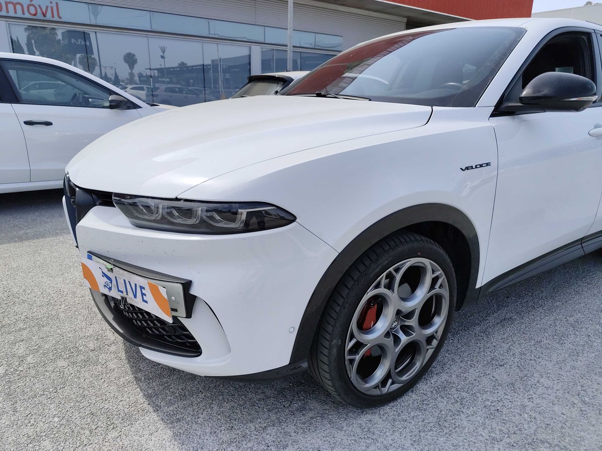 Alfa Romeo Tonale 1.3 Plug-in Hybrid Veloce AWD