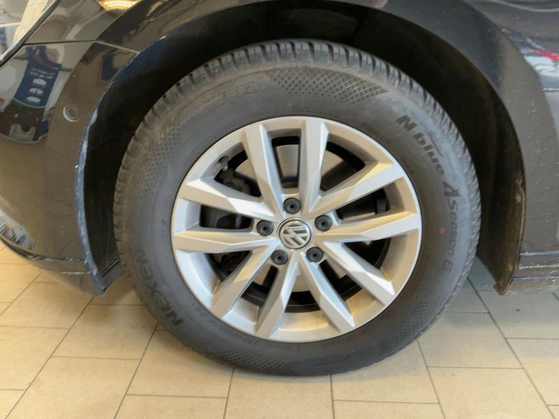 Volkswagen Passat 2.0 TDI Comfortline BlueMotion Tech 2016 – снимка 3