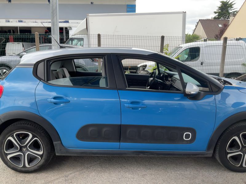 Citroen C3 1.2 PureTech Feel — zdjęcie 7