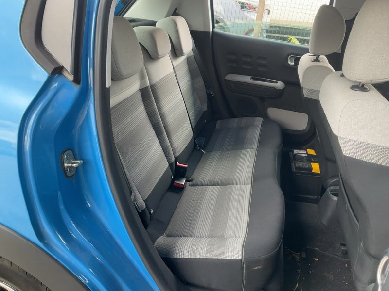 Citroen C3 1.2 PureTech Feel — zdjęcie 14