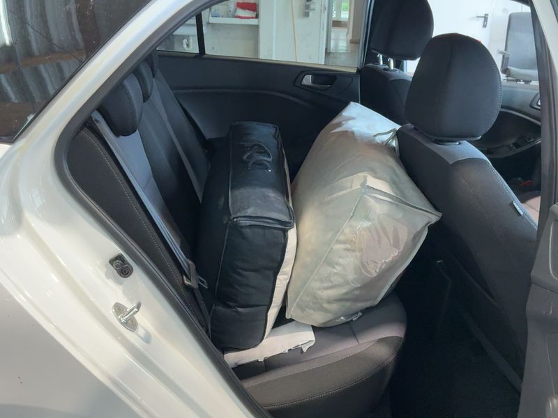 Hyundai i20 1.2 Passion — zdjęcie 14