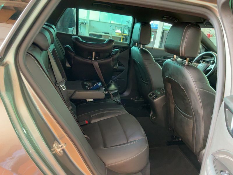 Opel Insignia Sports Tourer 2.0 CDTI Business Innovation — zdjęcie 14