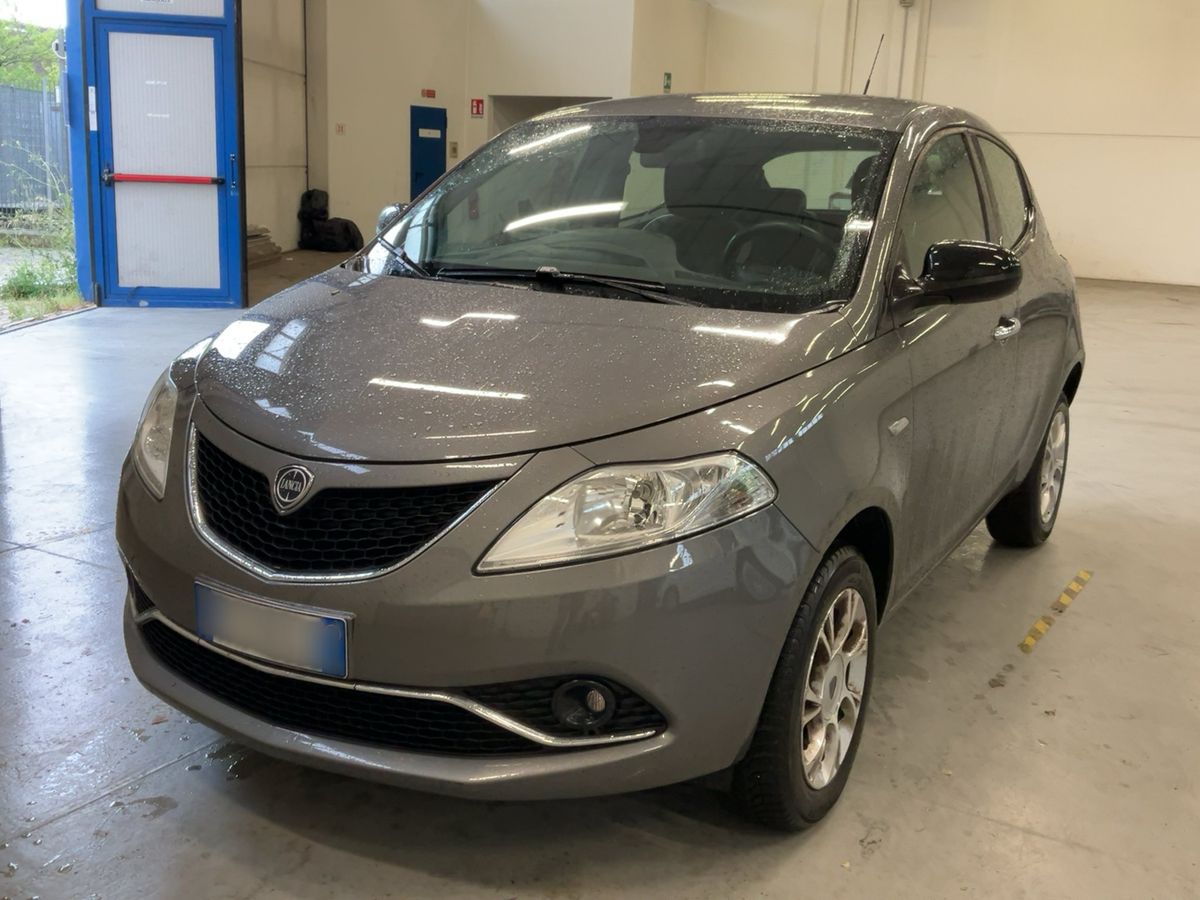 Lancia Ypsilon 2016