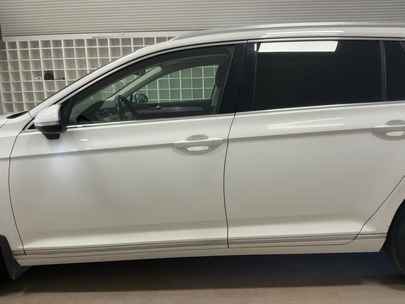 Volkswagen Passat 2.0 TDI Highline BlueMotion Tech 2015 – снимка 4