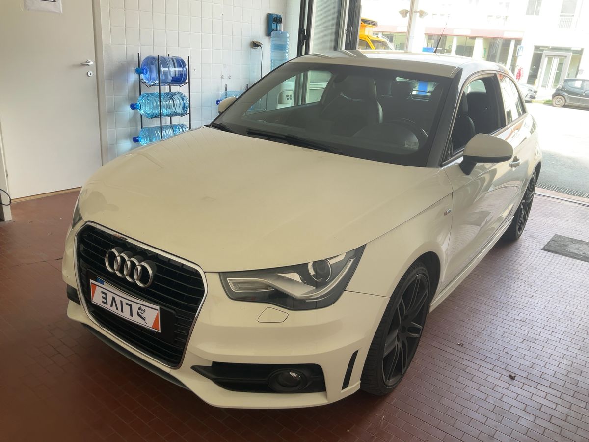 Audi A1 2011
