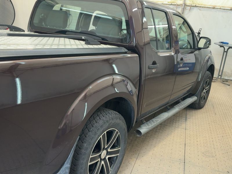 Nissan Navara Pick-up 2.5 dCi Double Cab SE 4x4 — zdjęcie 6