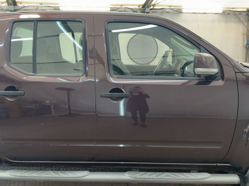 Nissan Navara Pick-up 2.5 dCi Double Cab SE 4x4 — zdjęcie 7