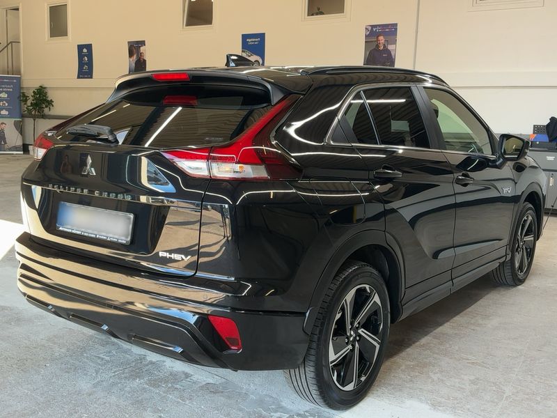 Mitsubishi Eclipse Cross 2.4 Plug-in Hybrid Plus Select Black 4WD — zdjęcie 6