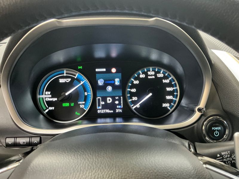 Mitsubishi Eclipse Cross 2.4 Plug-in Hybrid Plus Select Black 4WD — zdjęcie 13