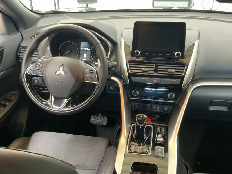 Mitsubishi Eclipse Cross 2.4 Plug-in Hybrid Plus Select Black 4WD — zdjęcie 12