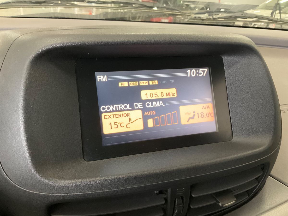Nissan Almera 2006 — photo 22