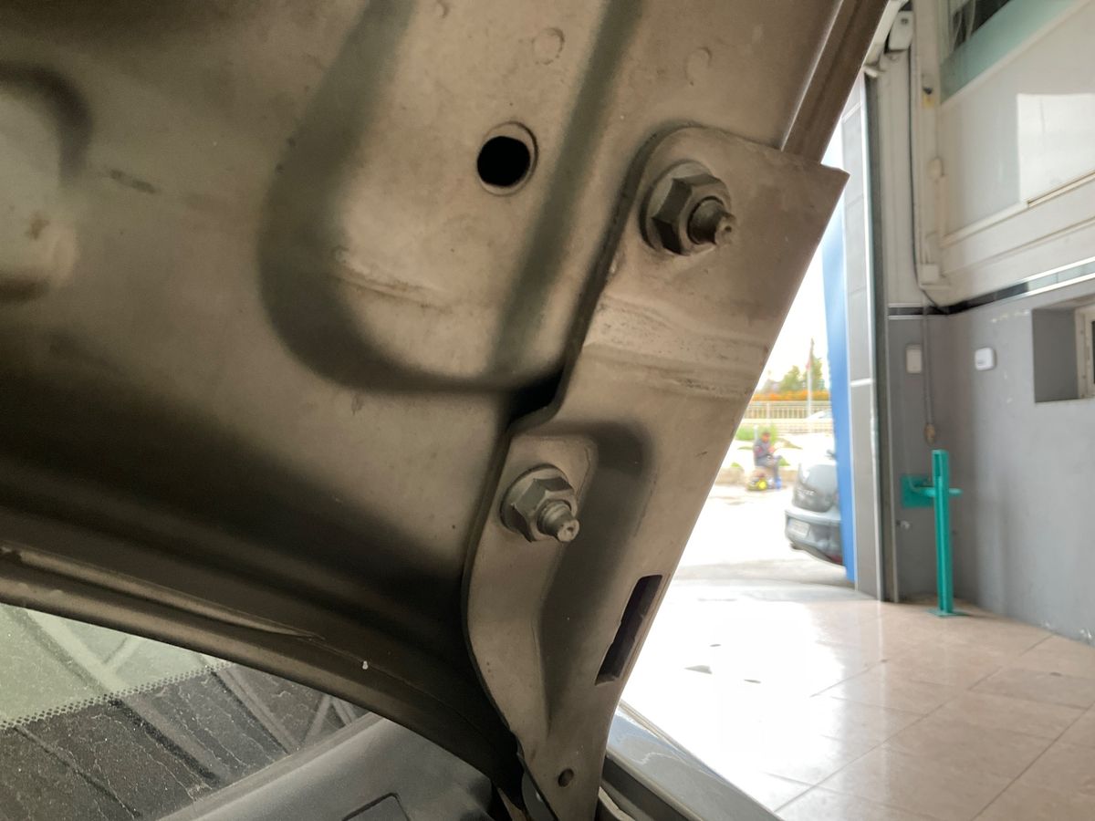 Nissan Almera 2006 — photo 15