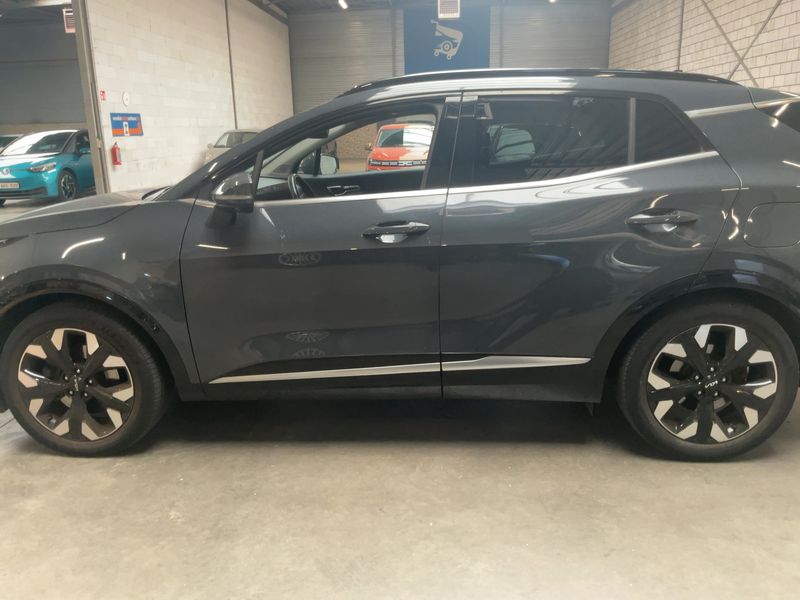 Kia Sportage 1.6 Plug-in Hybrid Spirit 4WD — zdjęcie 4