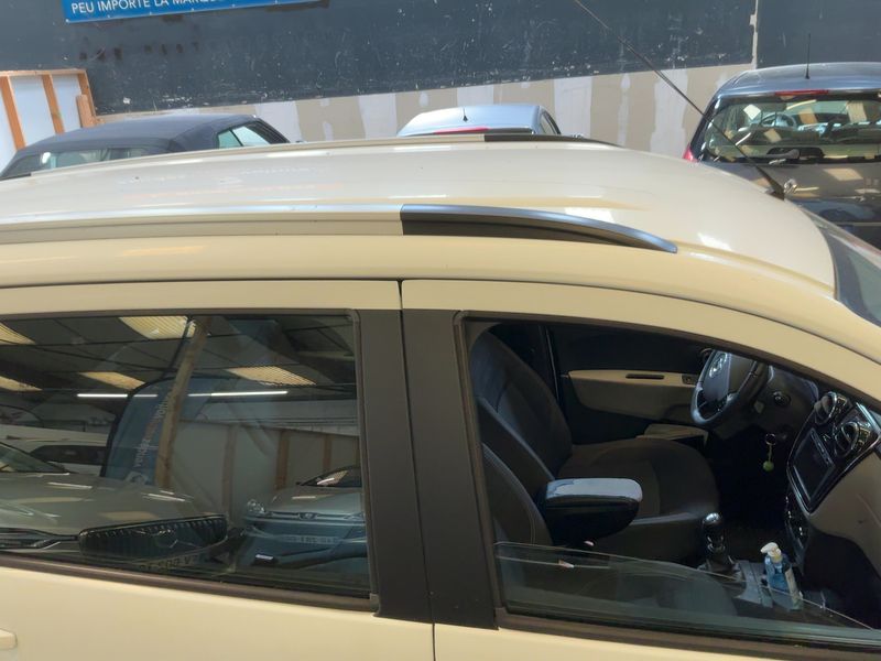 Dacia Lodgy 1.5 dCi Diesel Black Line 2014 – снимка 13